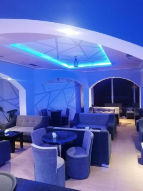 Rayan Rooms & Bar